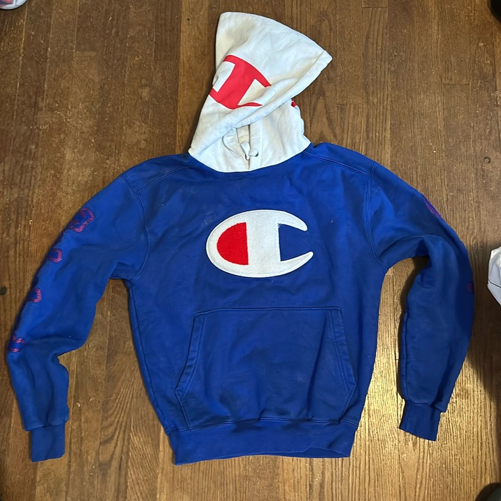 Blue/White Champion/Timberland Collab Sweatshirt, Size M